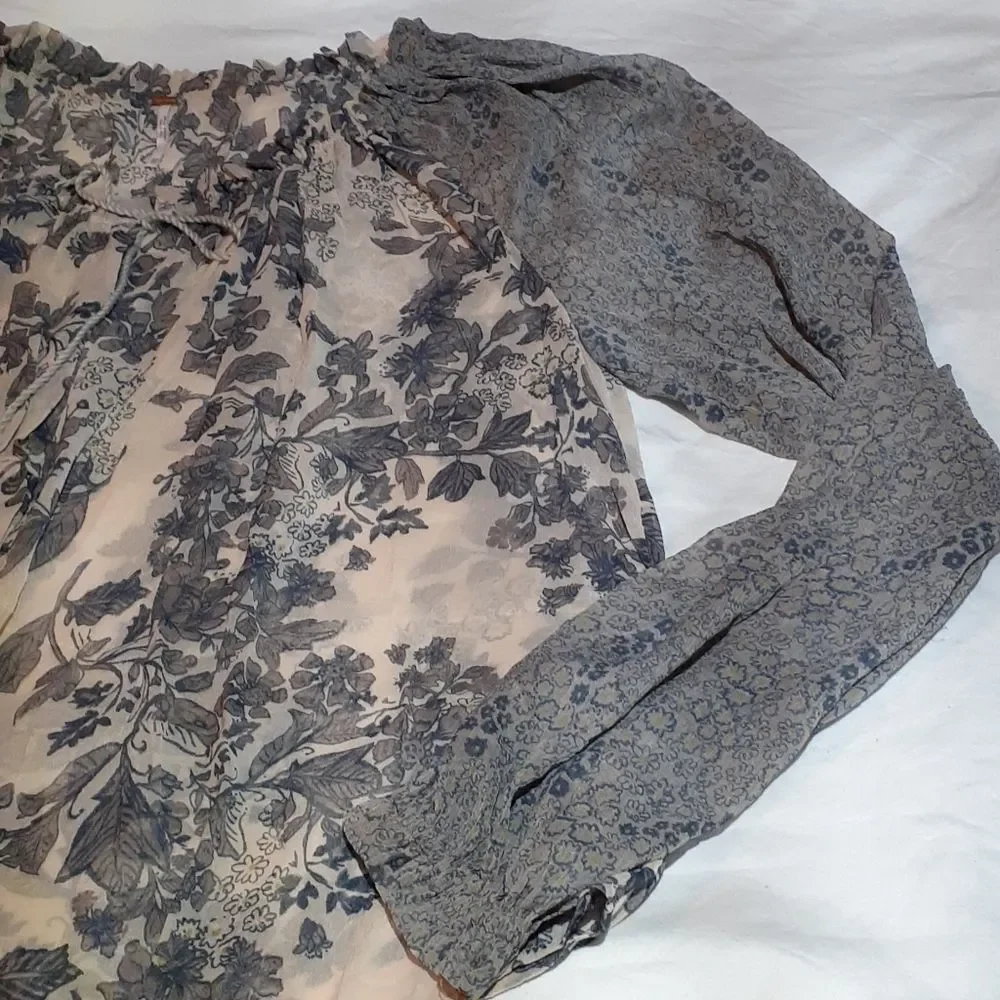 Free People Hendrix Delicate Sheer Peasant‎ Blouse